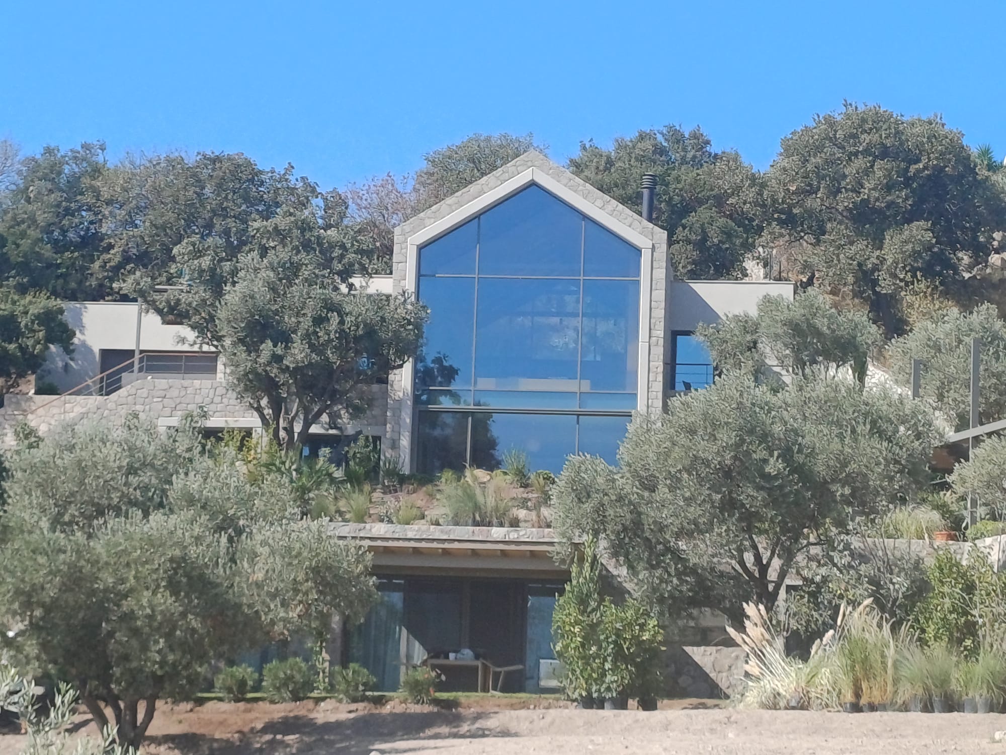 EFİ ART Ortakent Taşev